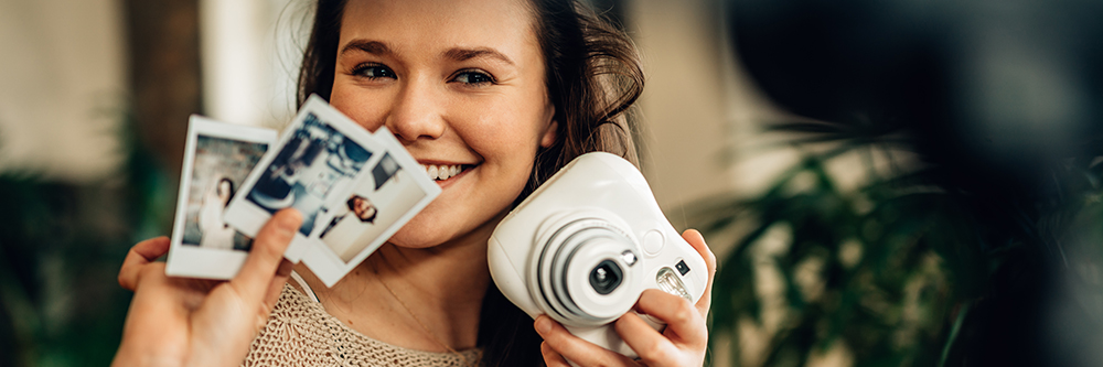 Millennials revive instant cameras